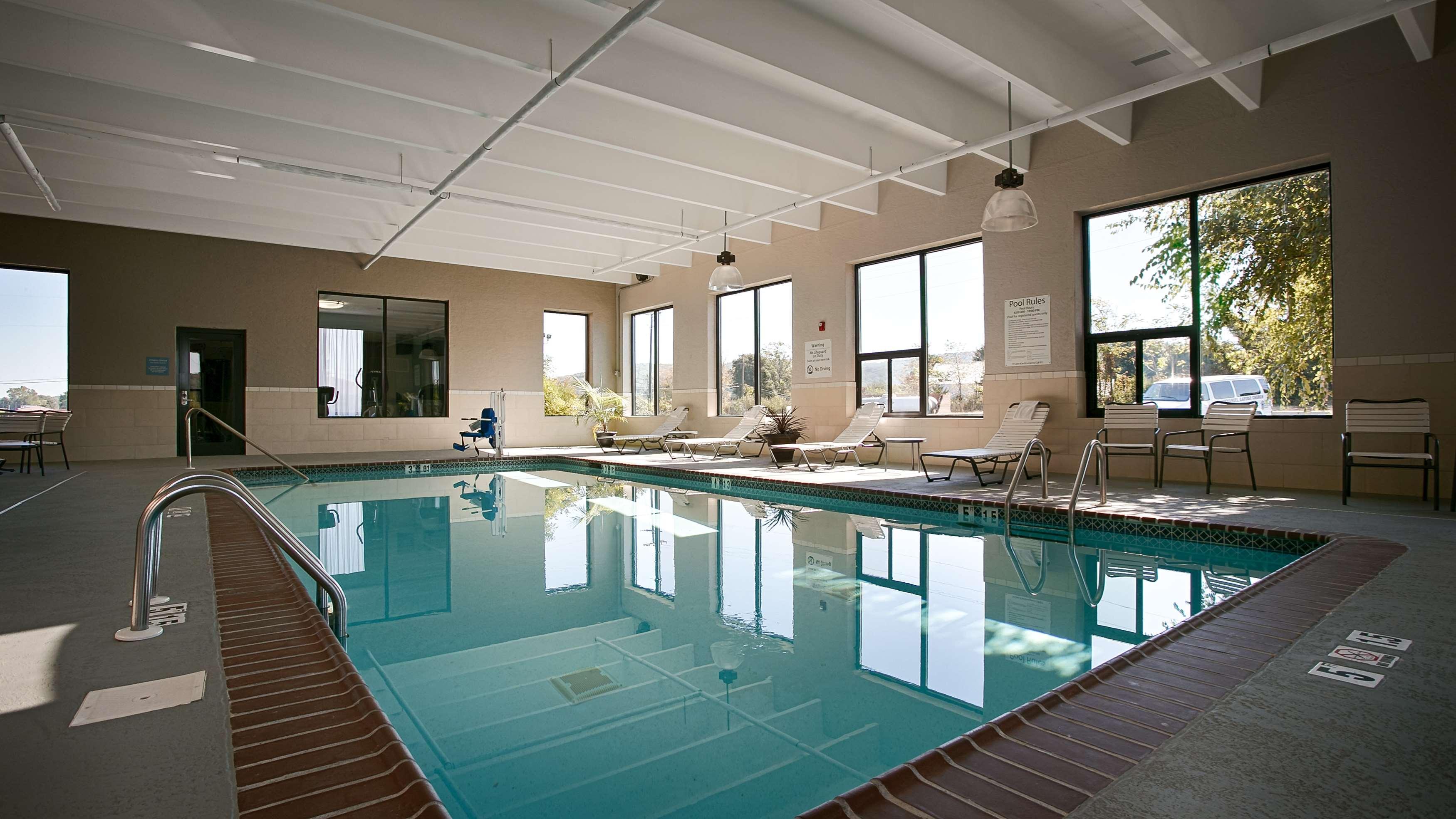Best Western Lake Cumberland Inn Monticello Eksteriør bilde